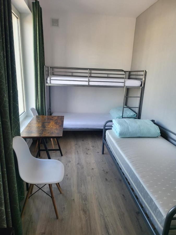 Rooms4Rest Wiertnicza - Private Rooms For Tourists - Atr Consulting Sp, Z O,O, Βαρσοβία Εξωτερικό φωτογραφία