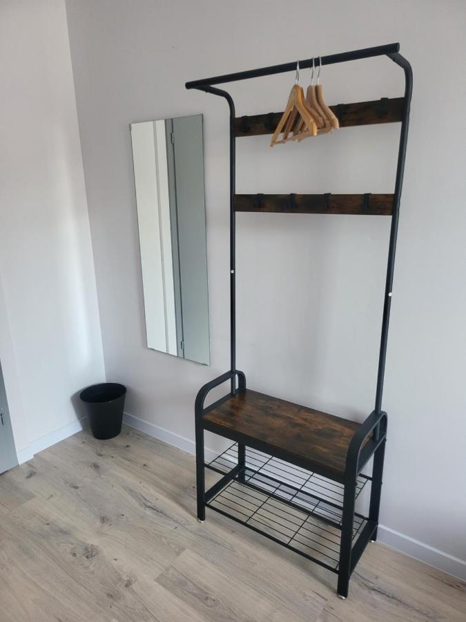 Rooms4Rest Wiertnicza - Private Rooms For Tourists - Atr Consulting Sp, Z O,O, Βαρσοβία Εξωτερικό φωτογραφία