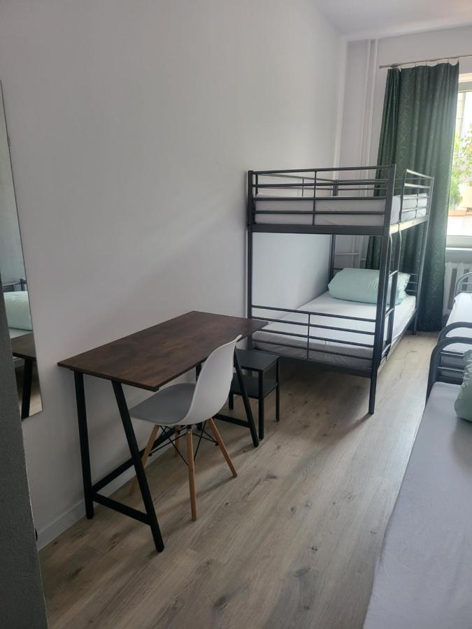 Rooms4Rest Wiertnicza - Private Rooms For Tourists - Atr Consulting Sp, Z O,O, Βαρσοβία Εξωτερικό φωτογραφία