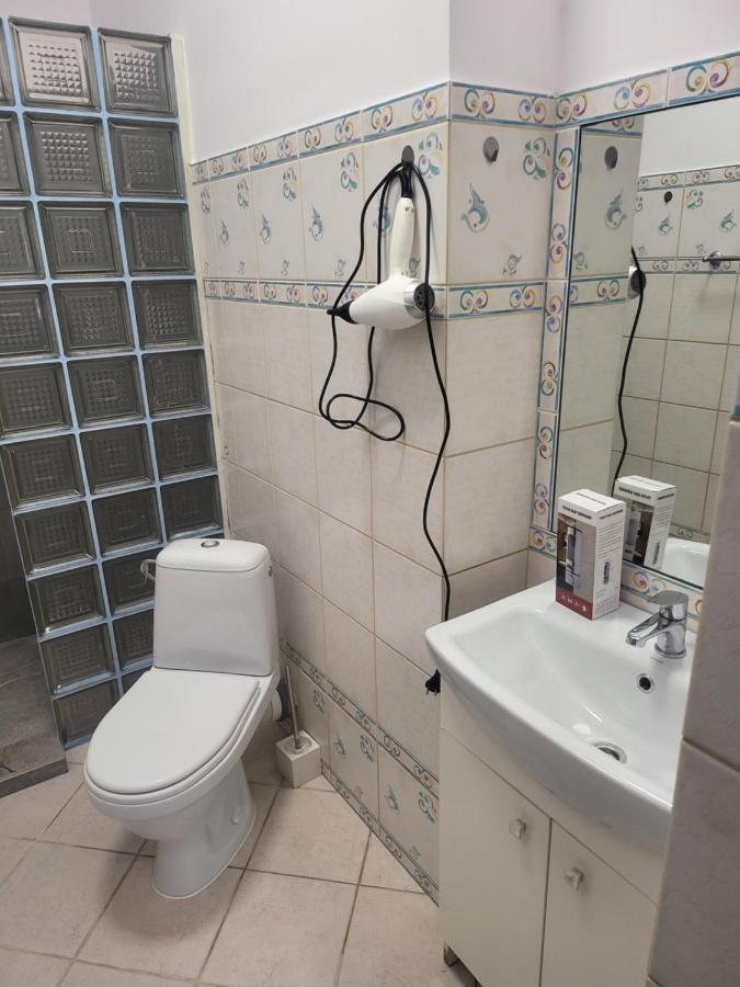 Rooms4Rest Wiertnicza - Private Rooms For Tourists - Atr Consulting Sp, Z O,O, Βαρσοβία Εξωτερικό φωτογραφία