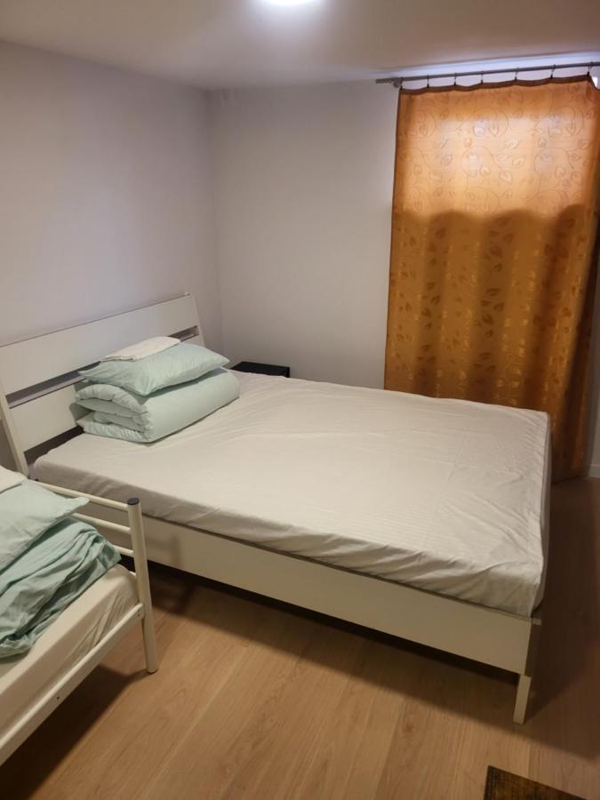 Rooms4Rest Wiertnicza - Private Rooms For Tourists - Atr Consulting Sp, Z O,O, Βαρσοβία Εξωτερικό φωτογραφία